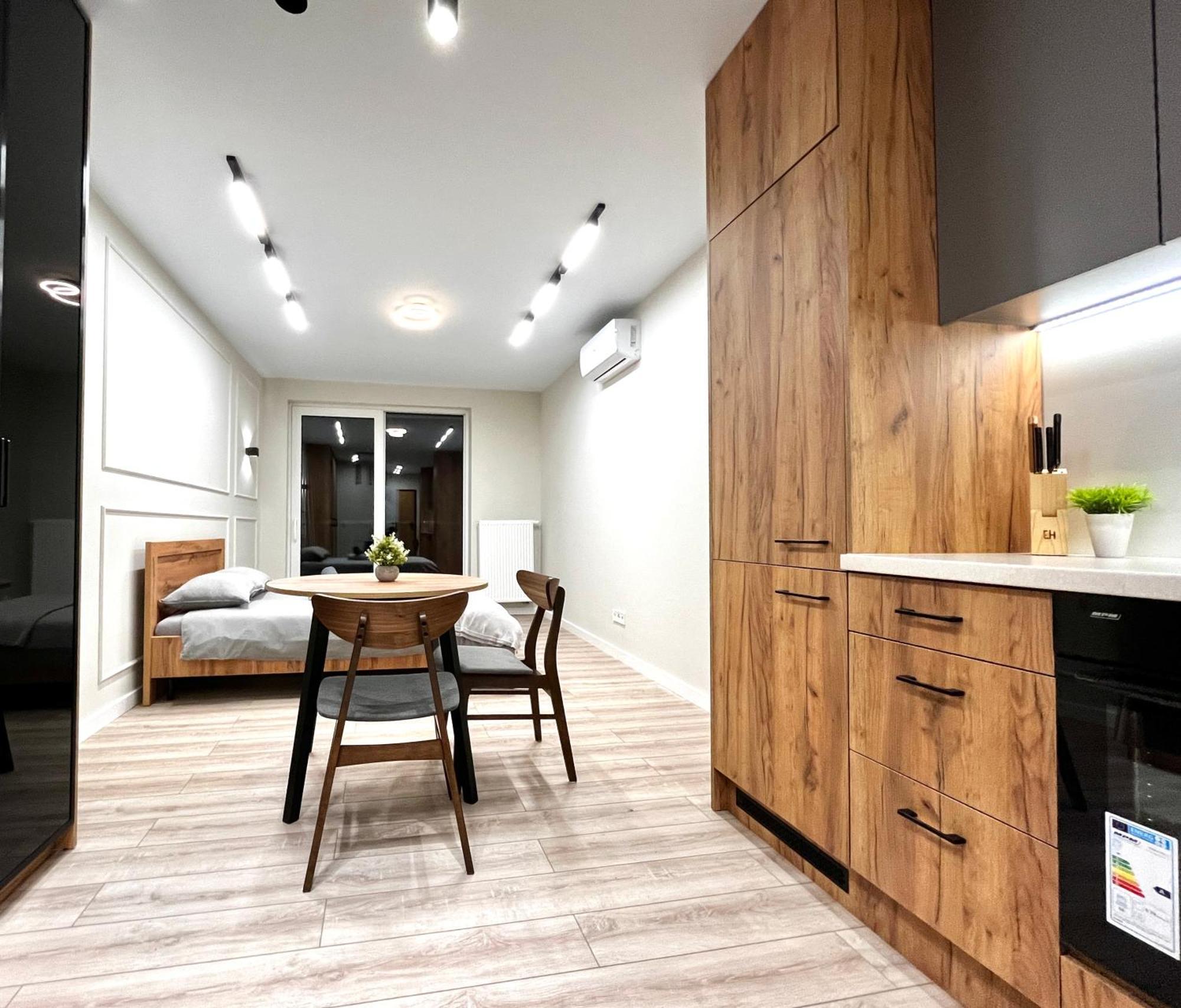 Kalwaryjska Street Apartment *